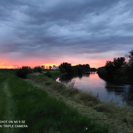 Herrenhaus Schmoelen Gbr Bennewitz エクステリア 写真