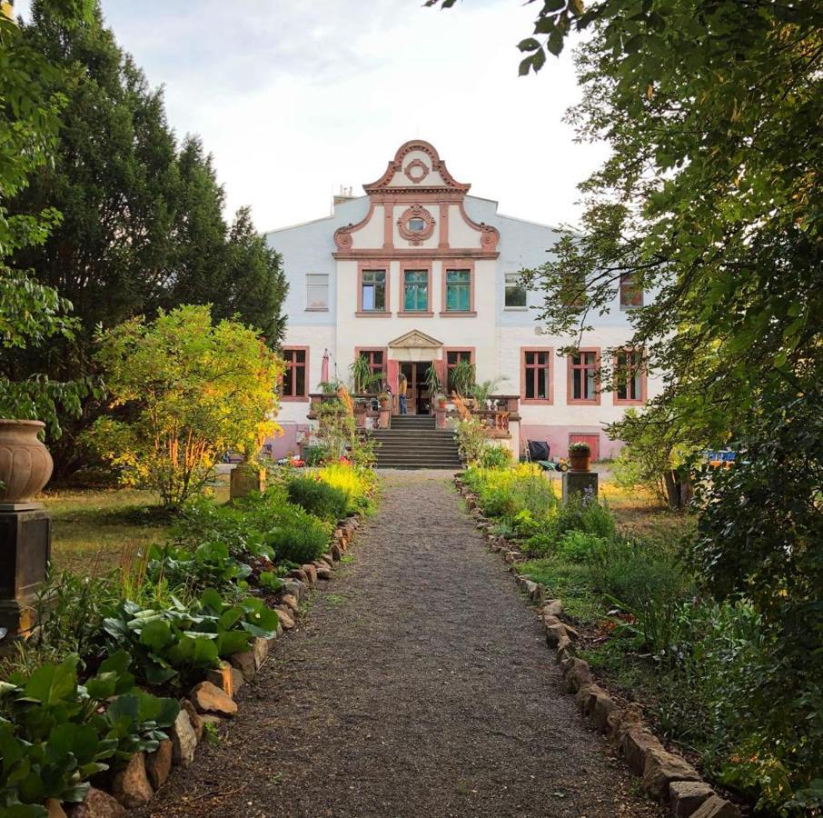 Herrenhaus Schmoelen Gbr Bennewitz エクステリア 写真