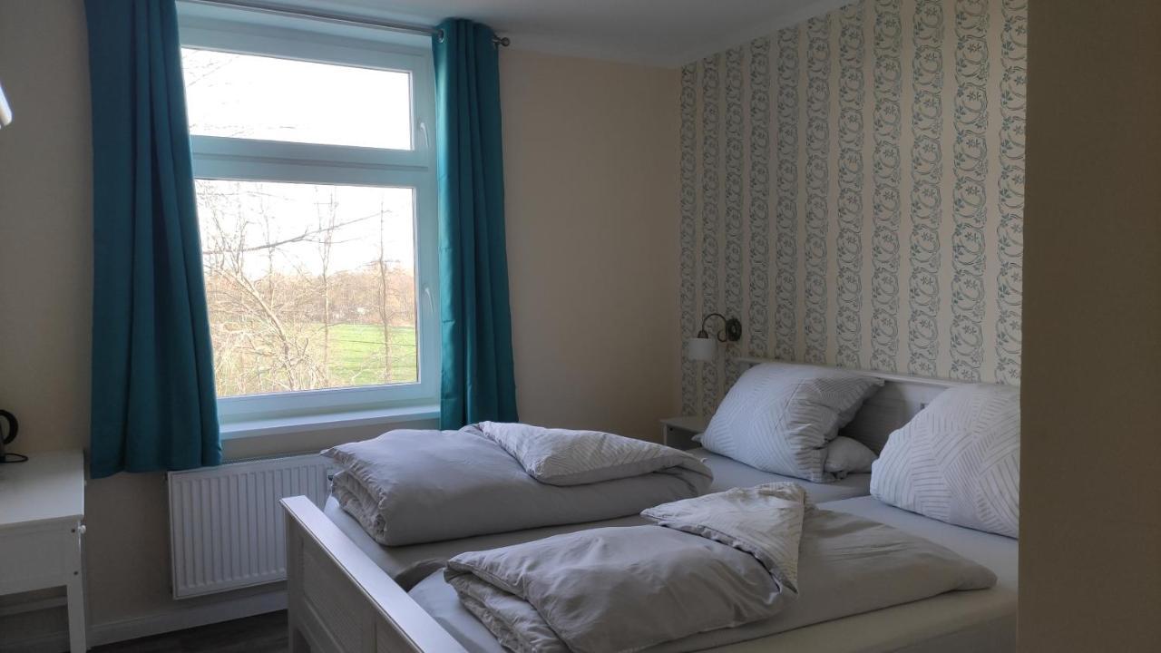 Herrenhaus Schmoelen Gbr Bennewitz エクステリア 写真