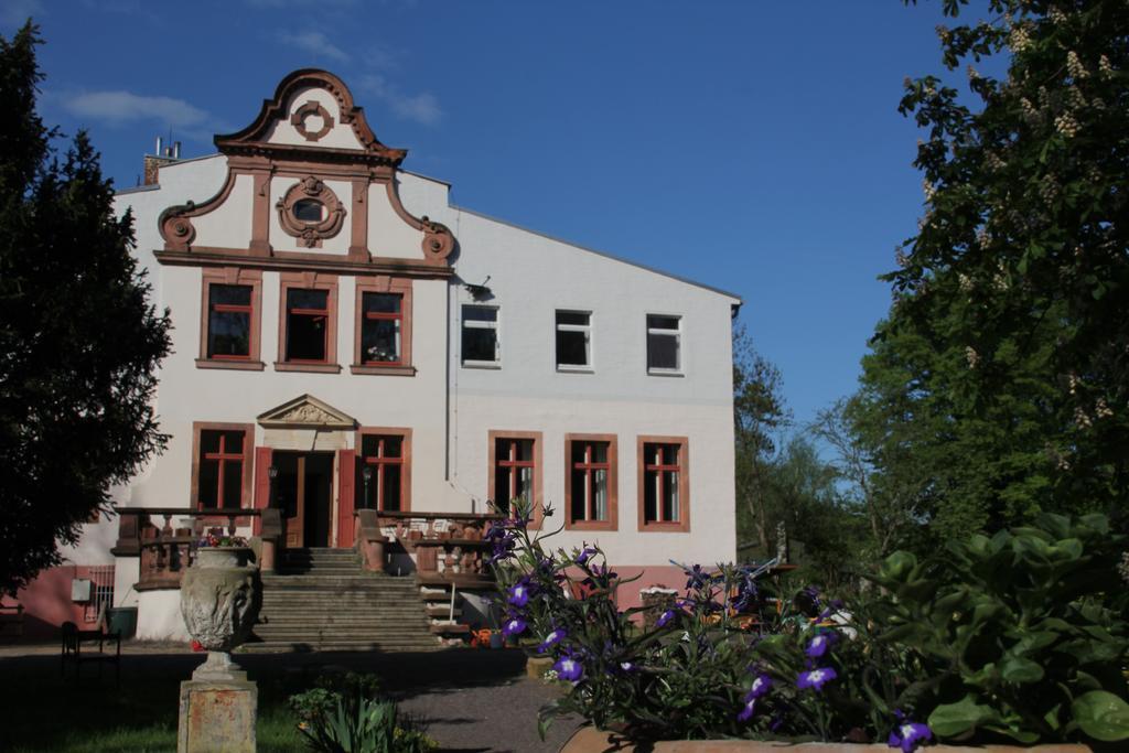 Herrenhaus Schmoelen Gbr Bennewitz エクステリア 写真